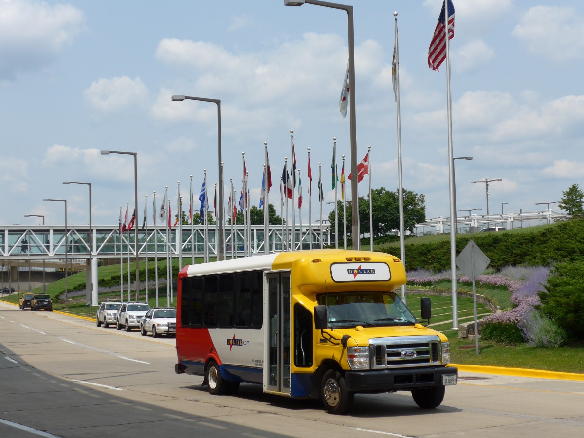 (153'409) - Dollar, Tulsa - Nr. 45/313'069 D - Ford am 20. Juli 2014 in Chicago, Airport O'Hare