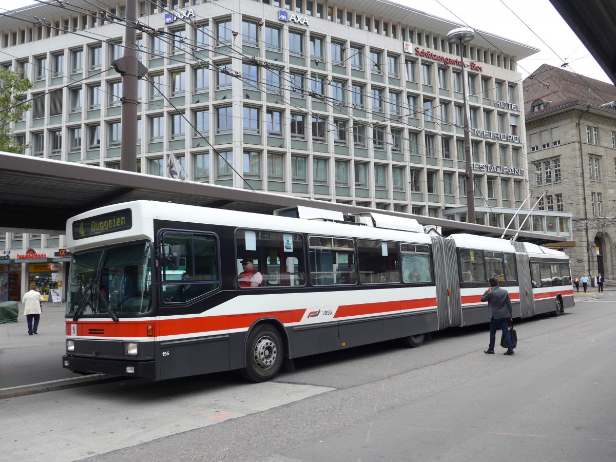 (154'175) - VBSG St. Gallen - Nr. 155 - NAW/Hess Doppelgelenktrolleybus am 20. August 2014 beim Bahnhof St. Gallen