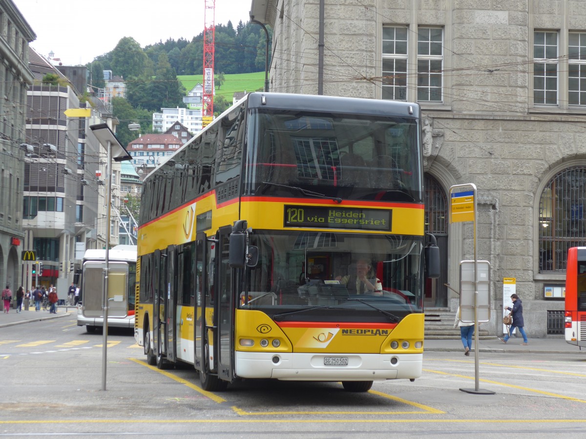 (154'185) - Casutt, Gossau - SG 250'502 - Neoplan am 20. August 2014 beim Bahnhof St. Gallen