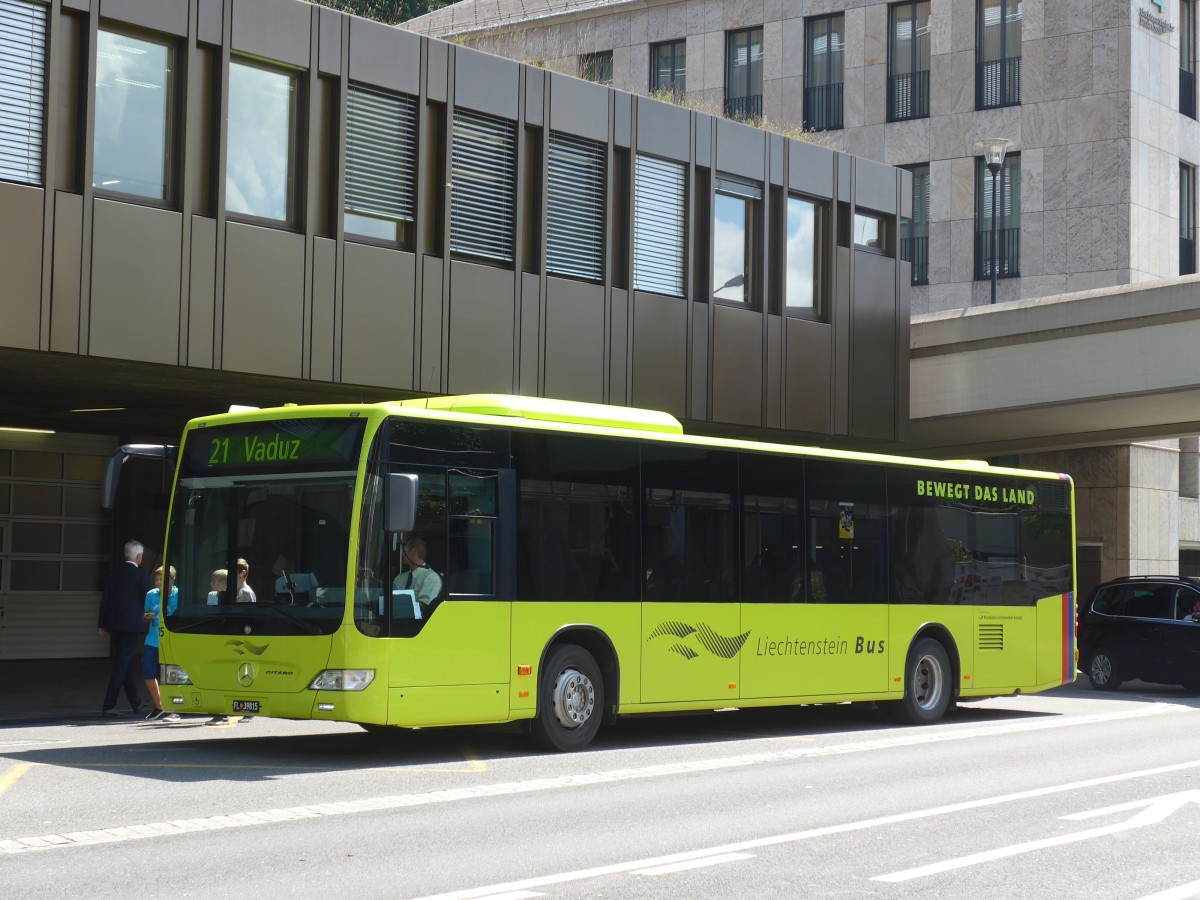 (154'321) - LBA Vaduz - Nr. 15/FL 39'815 - Mercedes am 21. August 2014 in Vaduz, Post