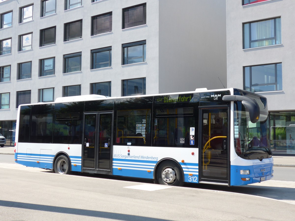 (154'354) - BSW Sargans - Nr. 312/SG 297'504 - MAN/Gppel am 21. August 2014 beim Bahnhof Sargans