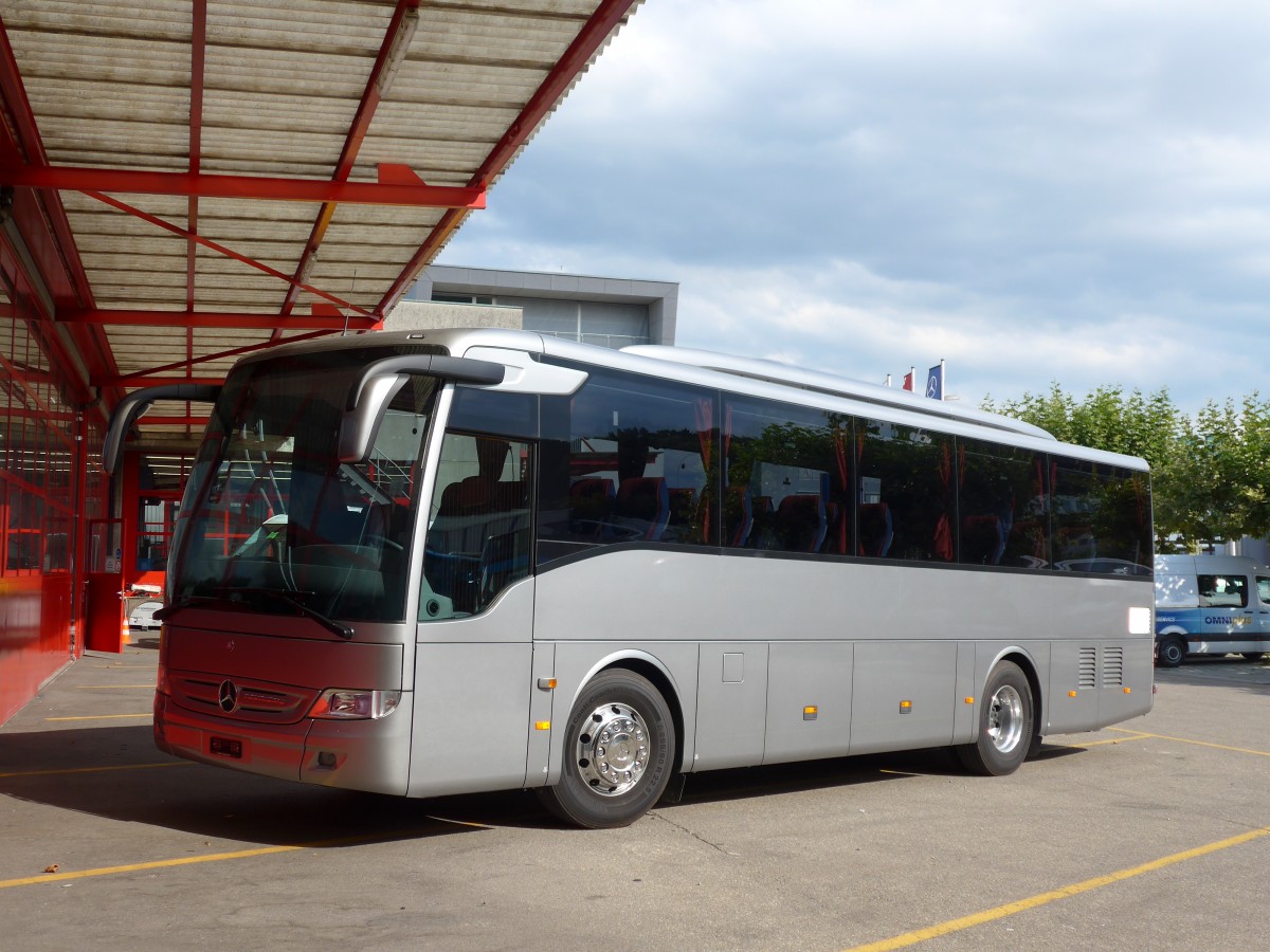 (154'374) - EvoBus, Kloten - Mercedes am 21. August 2014 in Kloten, EvoBus