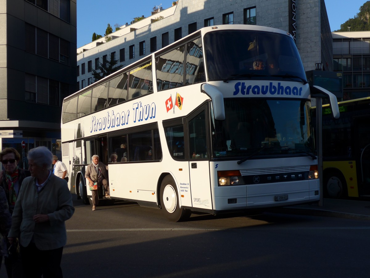 (154'873) - Straubhaar, Thun - Nr. 5/BE 206'633 - Setra am 2. September 2014 beim Bahnhof Thun