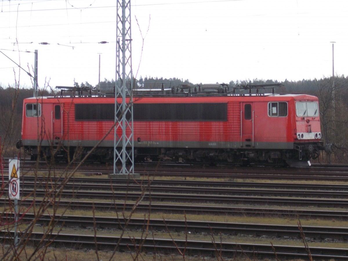 155 217 stand,am 02.März 2015,mit einem Schadzettel in Mukran.
