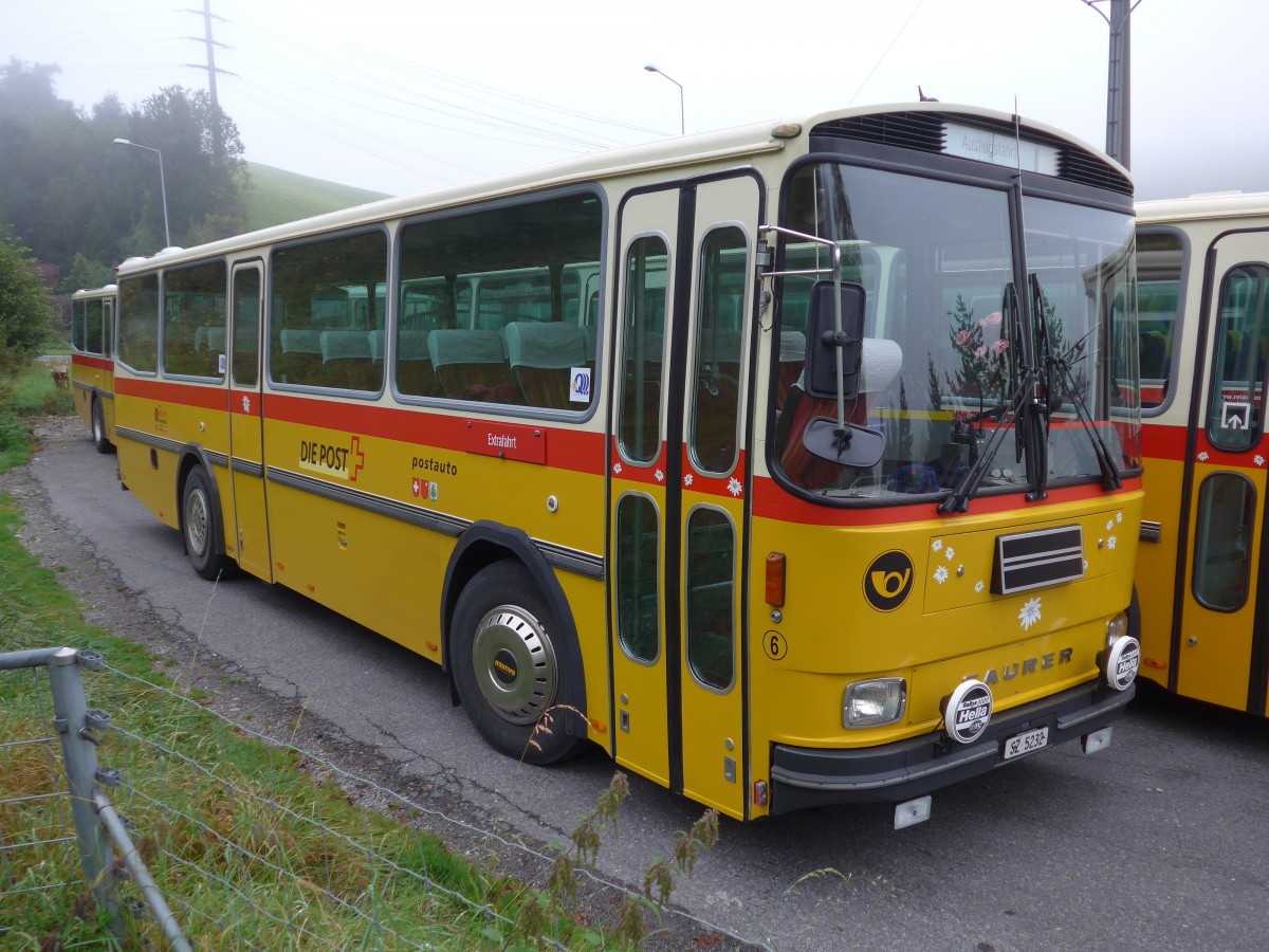 (155'604) - Fssler, Unteriberg - Nr. 6/SZ 5232 - Saurer/R&J (ex Schrch, Gutenburg Nr. 6; ex P 24'358) am 12. Oktober 2014 in Kssnacht, Rest. Frohsinn