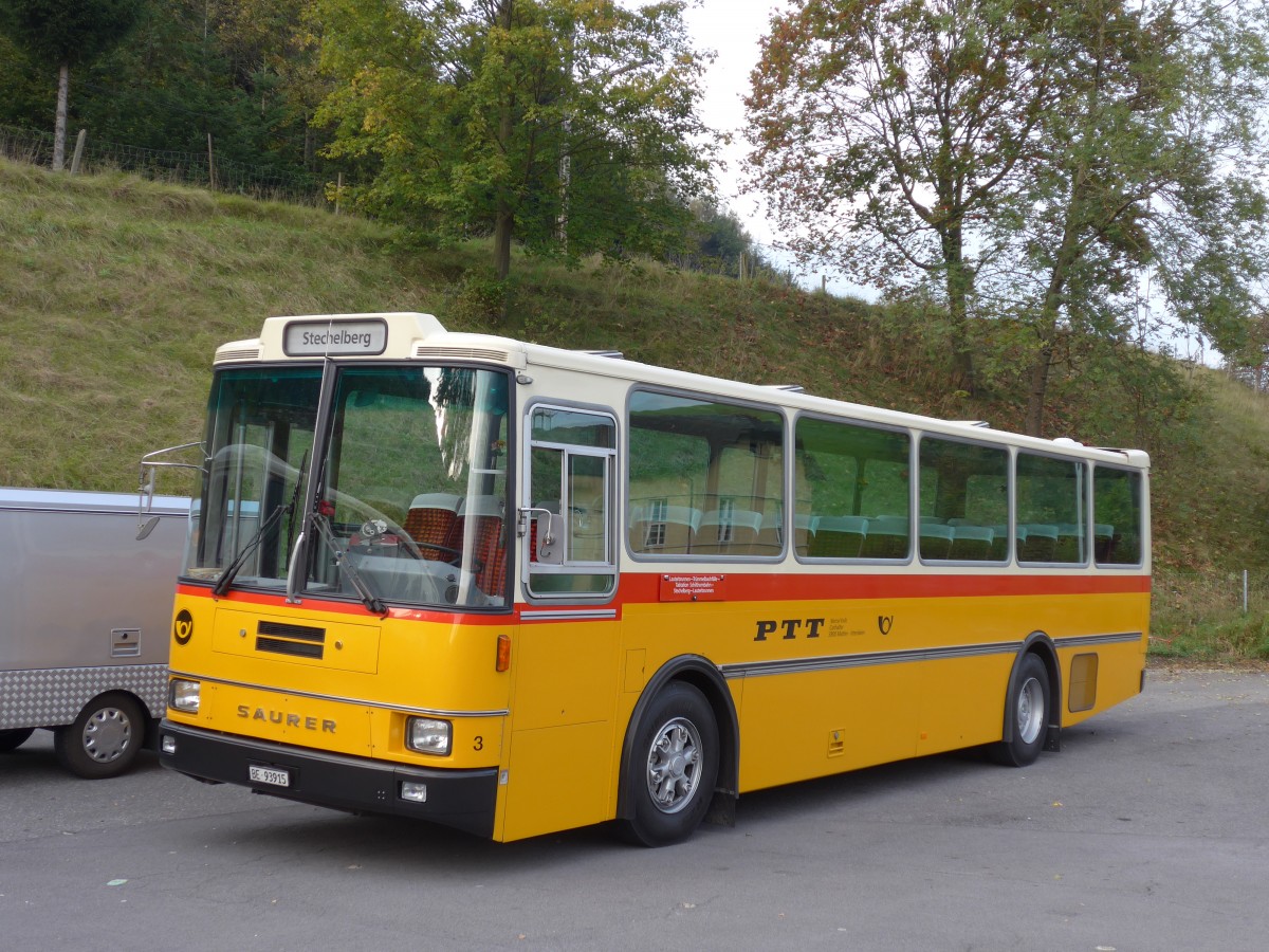 (155'685) - Kolb, Matten - Nr. 3/BE 93'915 - Saurer/R&J (ex Schmocker, Stechelberg Nr. 3; ex Nr. 1; ex Gertsch, Stechelberg Nr. 1) am 12. Oktober 2014 in Kssnacht, Rest. Frohsinn