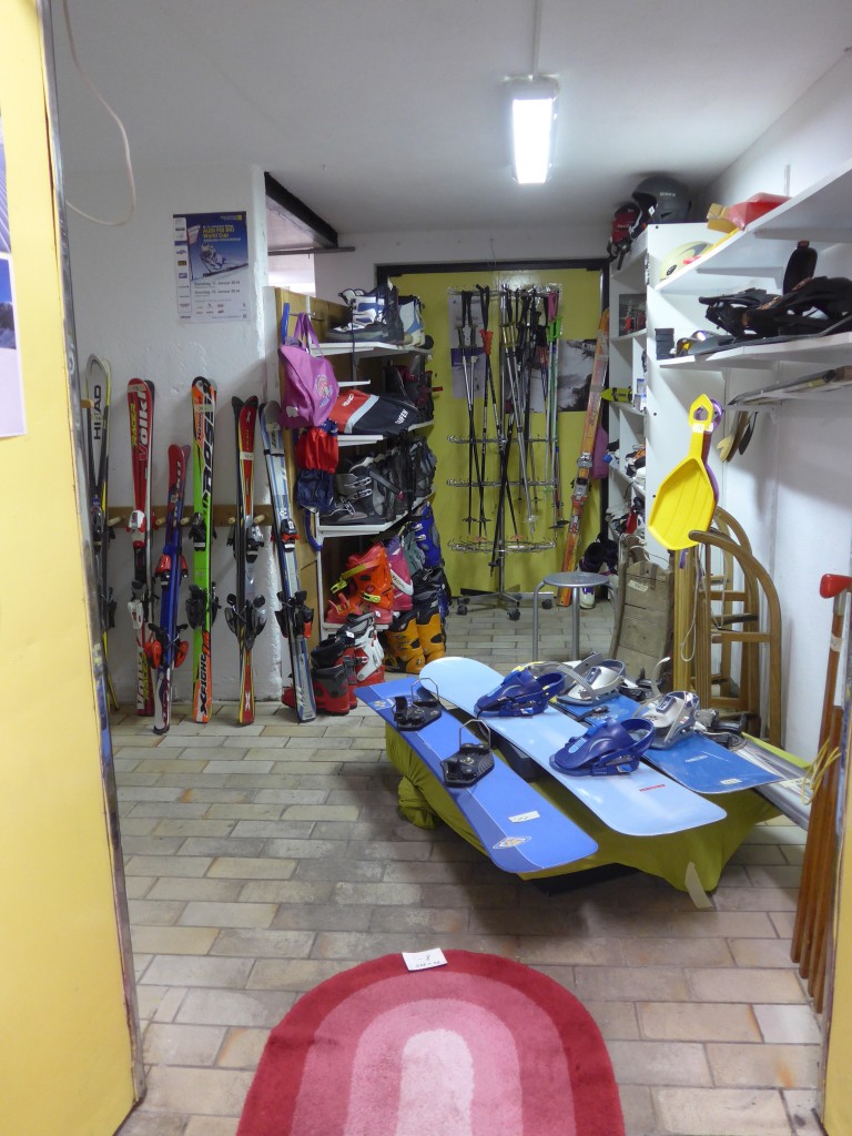 (155'794) - Er�ffnung Skiraum am 17. Oktober 2014 im BrockiShop
