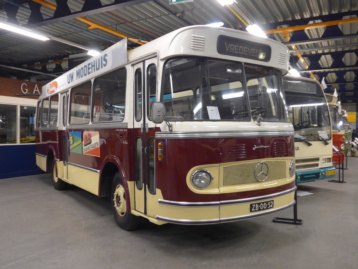 (156'623) - Harmanni, Assen (NBM) - Nr. 66/ZB-00-52 - Mercedes/Jonckheere am 18. November 2014 in Hoogezand, Museum