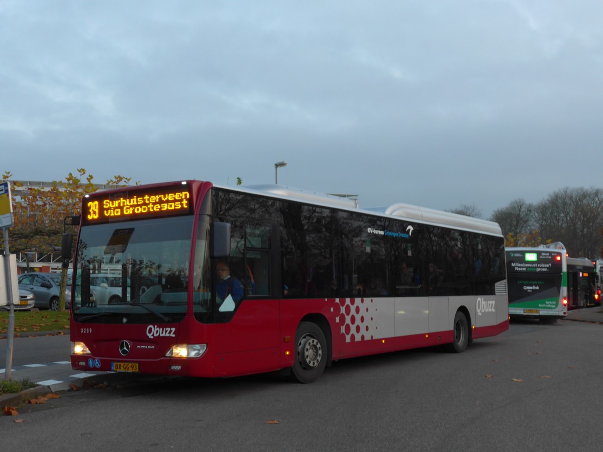 (156'745) - Qbuzz, Groningen - Nr. 3239/BX-GG-93 - Mercedes am 18. November 2014 beim Bahnhof Zuidhorn