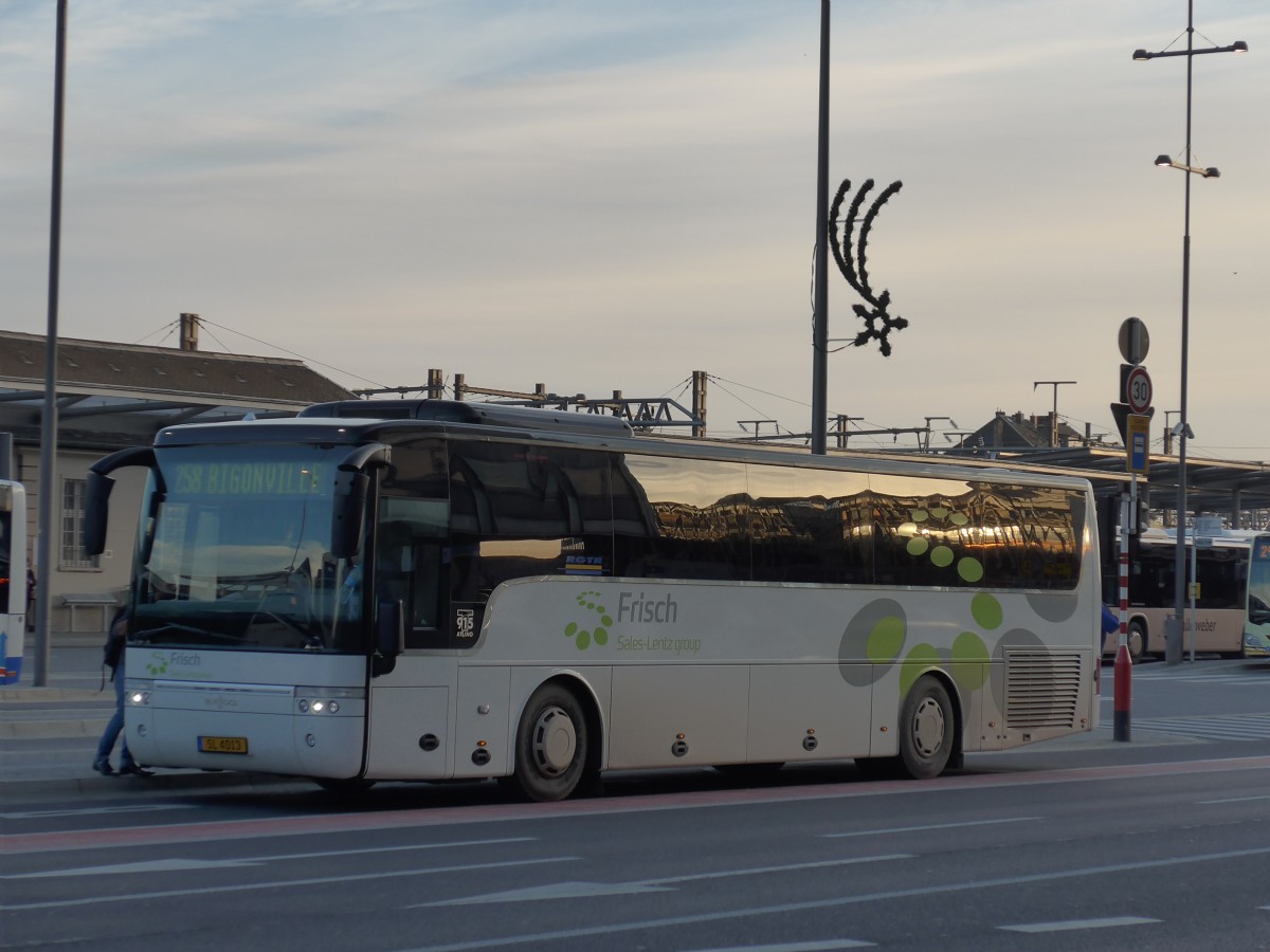 (157'410) - Sales-Lentz, Bascharage - SL 4013 - Van Hool am 22. November 2014 beim Bahnhof Luxembourg