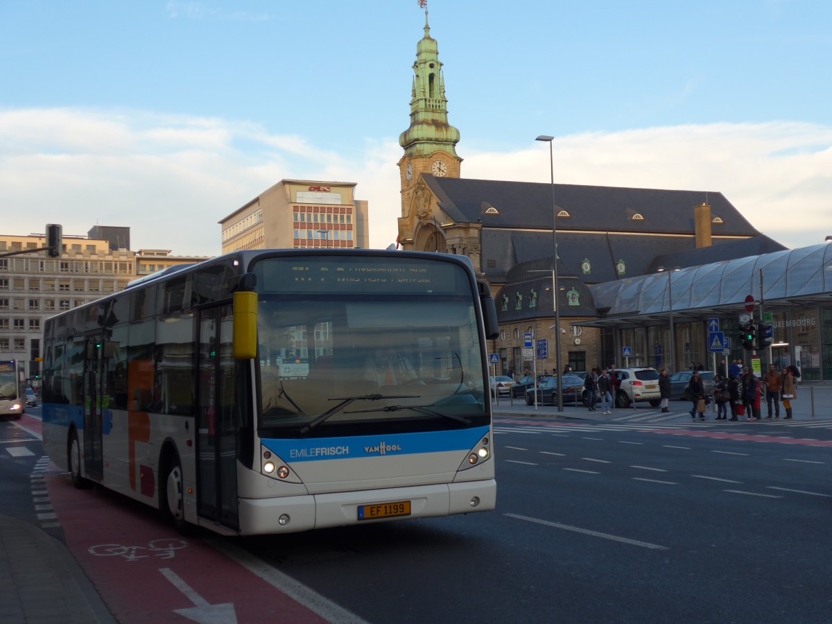 (157'420) - Frisch, Bettembourg - EF 1199 - Van Hool am 22. November 2014 beim Bahnhof Luxembourg