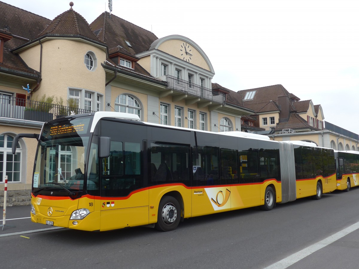 (160'004) - Steiner, Ortschwaben - Nr. 18/BE 42'726 - Mercedes am 25. April 2015 beim Bahnhof Spiez