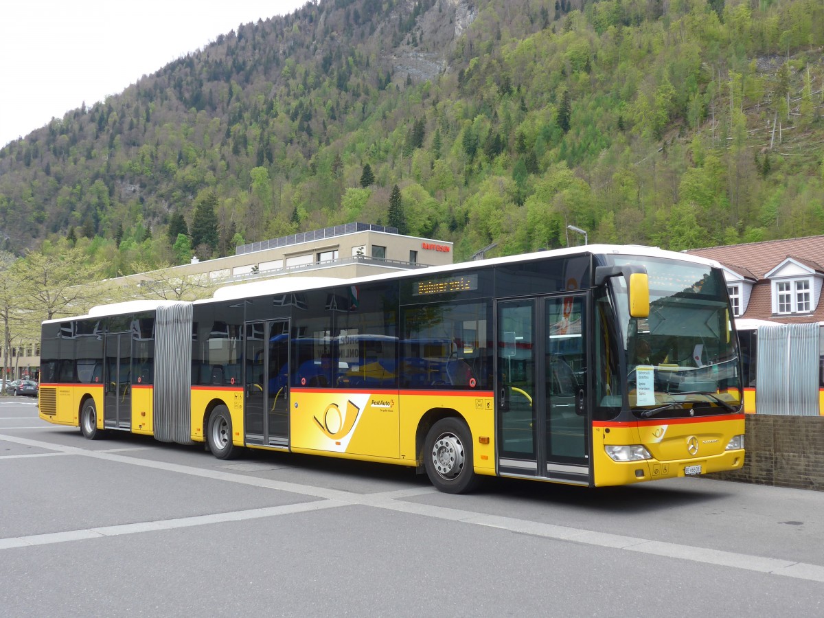 (160'038) - AVA Aarberg - Nr. 10/BE 666'083 - Mercedes am 26. April 2015 beim Bahnhof Interlaken Ost