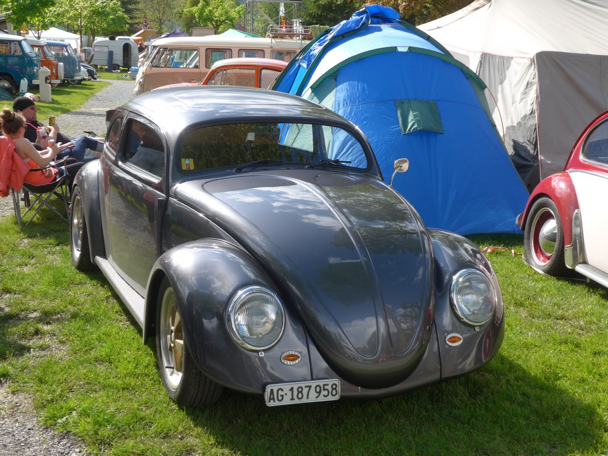 (160'326) - VW-K�fer - AG 187'958 - am 9. Mai 2015 in Brienz, Camping Aaregg