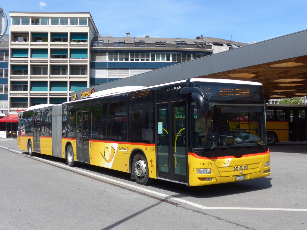 (160'442) - Buchard, Leytron - Nr. 158/VS 141'737 - MAN am 10. Mai 2015 beim Bahnhof Sion