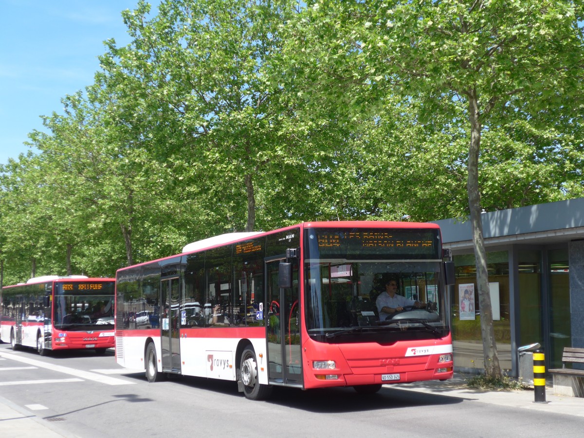 (161'318) - TRAVYS Yverdon - VD 550'345 - MAN am 28. Mai 2015 beim Bahnhof Yverdon