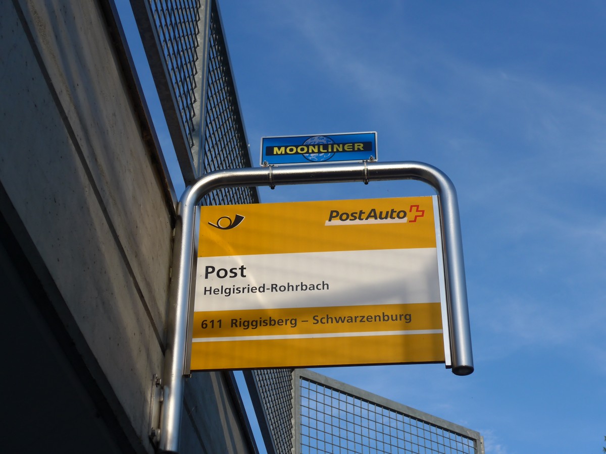 (161'411) - PostAuto-Haltestelle - Helgisried-Rohrbach, Post - am 28. Mai 2015