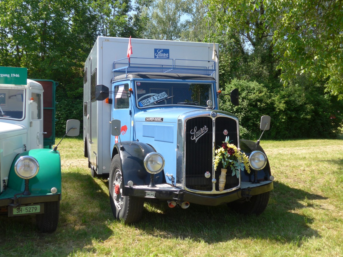 (161'792) - Saurer - B�S-A 258H - am 6. Juni 2015 in Thayngen, Saurertreffen