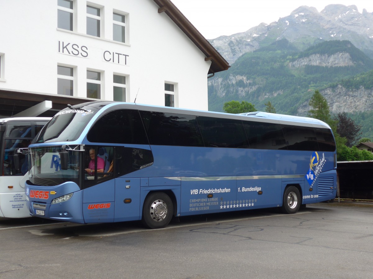 (162'140) - Aus Deutschland: Wegis, Bermatingen - FN-SI 99 - Neoplan am 14. Juni 2015 in Meiringen, AZ SBS