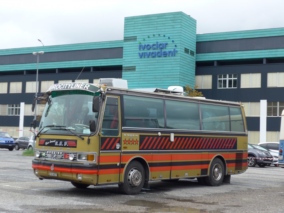 (163'516) - Aus der Schweiz: Dasen, Bischofszell - TG 8821 - Setra (ex Reichlin, Goldau) am 16. August 2015 in Schaan, Wohnbustreffen