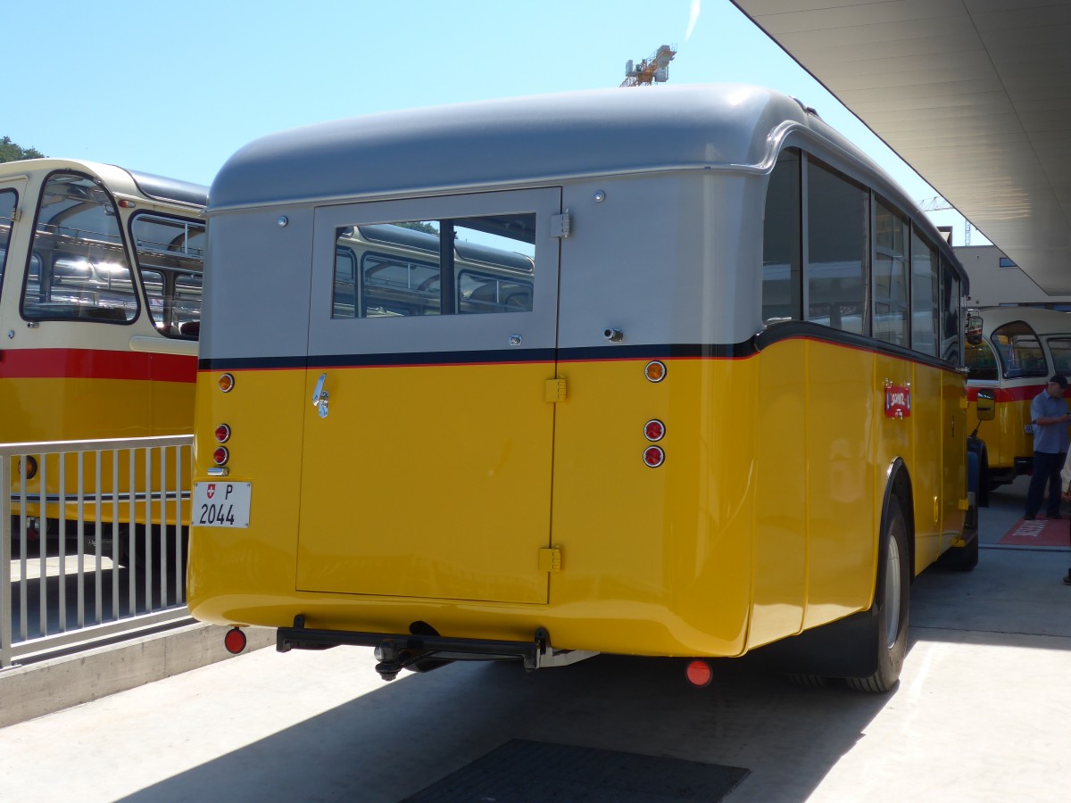 (164'172) - Schmutz, Vaulruz -  P 2044  - Saurer/Saurer (ex Nestl; ex P 23'019; ex P 2044) am 29. August 2015 in Oberkirch, CAMPUS Sursee