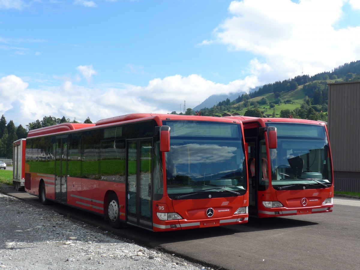 (164'406) - AFA Adelboden - Nr. 95 - Mercedes am 6. September 2015 in Frutigen, Garage