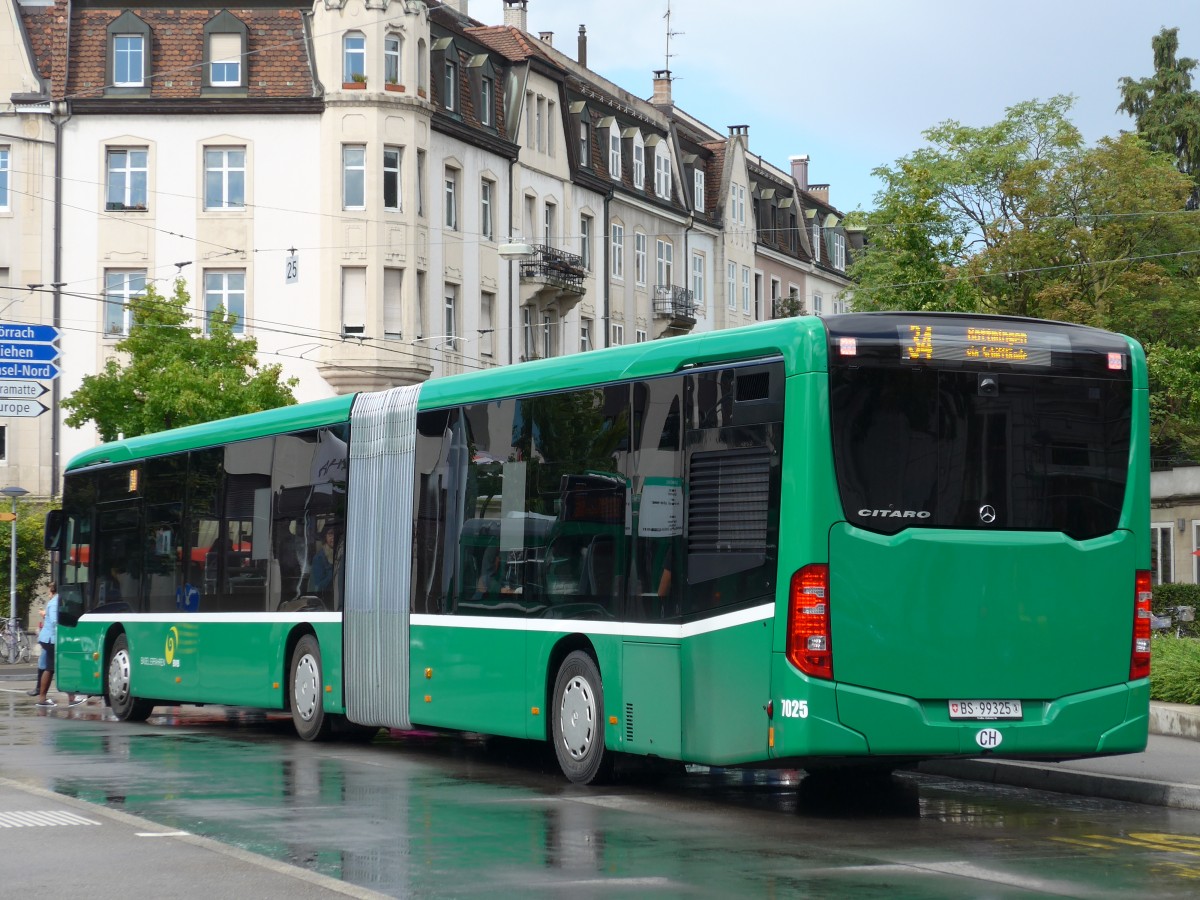 (164'726) - BVB Basel - Nr. 7025/BS 99'325 - Mercedes am 14. September 2015 in Basel, Wettsteinplatz