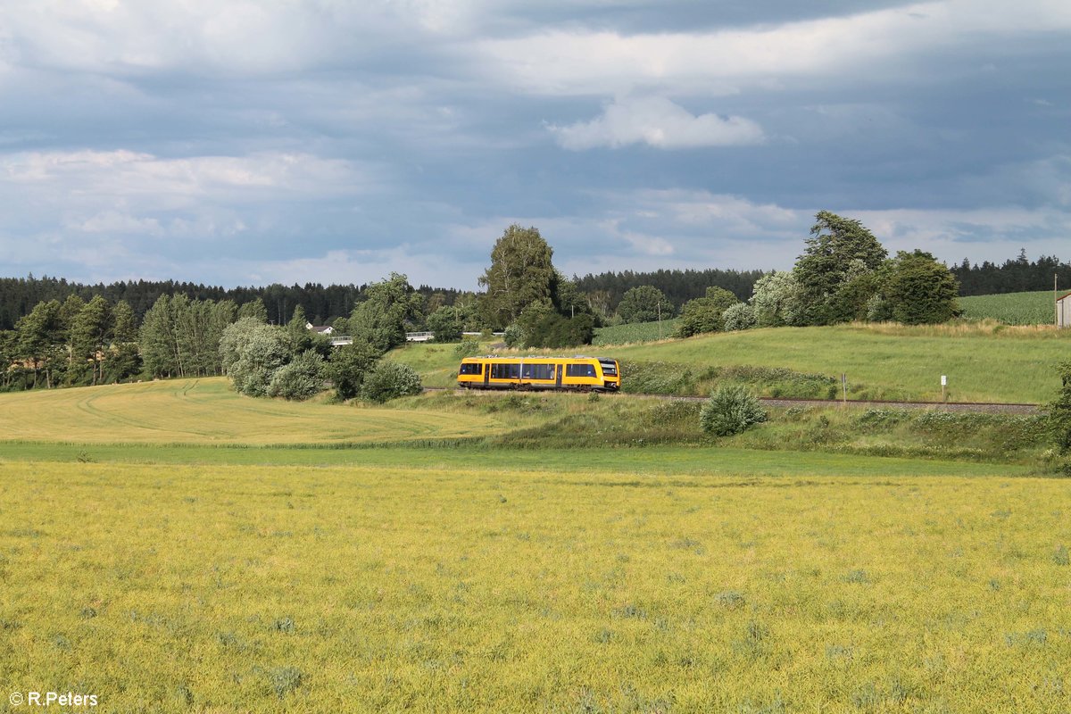 1648 705 als OPX 1 84090 Marktredwitz - Regensburg kurz vor Reuth bei Erbendorf. 10.07.20