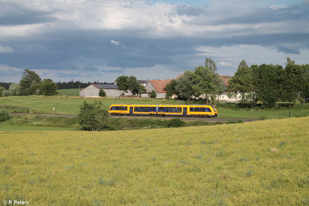 1648 705 als OPX 1 84090 Marktredwitz - Regensburg kurz vor Reuth bei Erbendorf. 10.07.20