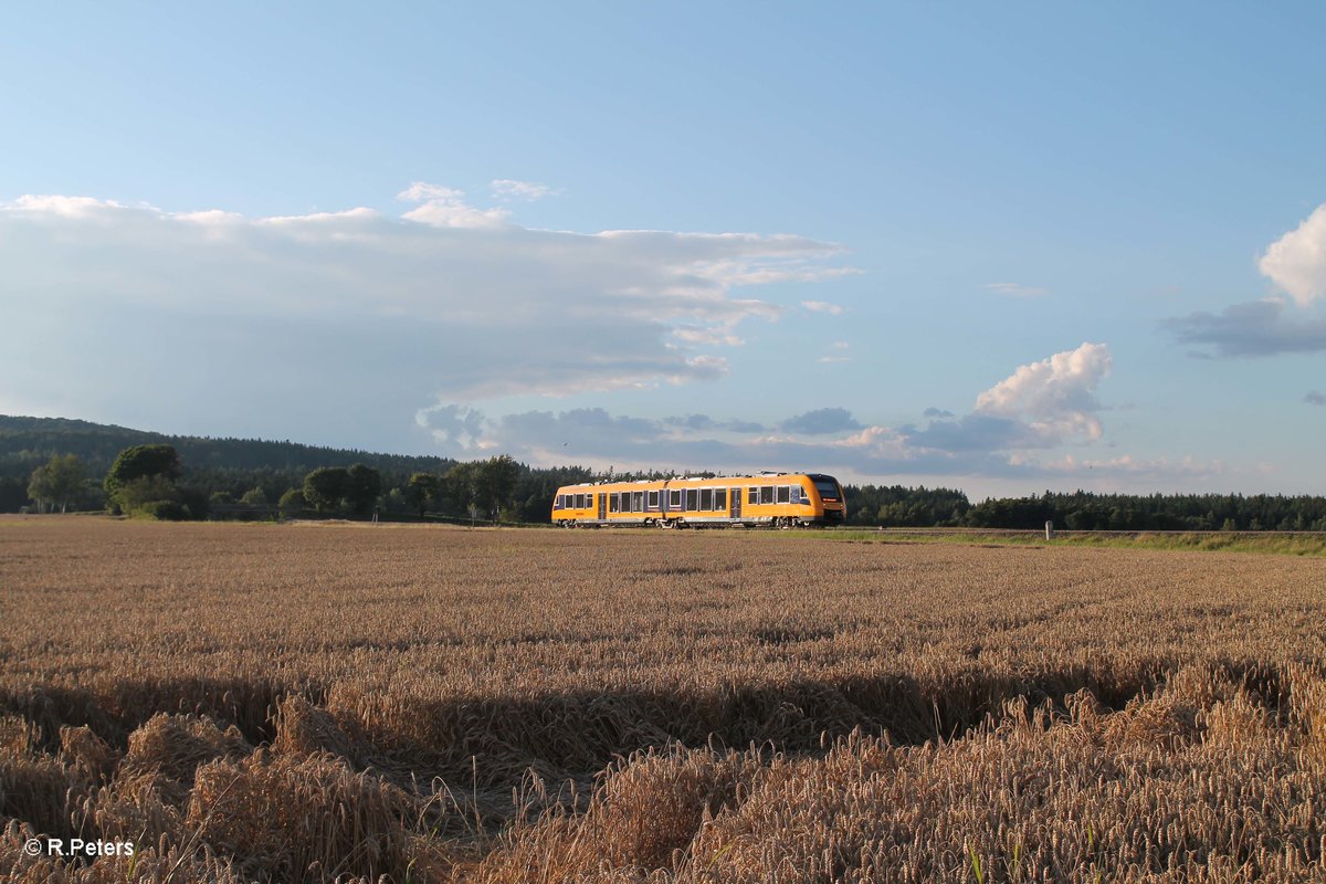 1648 710 als OPB 79747 Marktredwitz - Regensburg bei Oberteich. 06.08.16