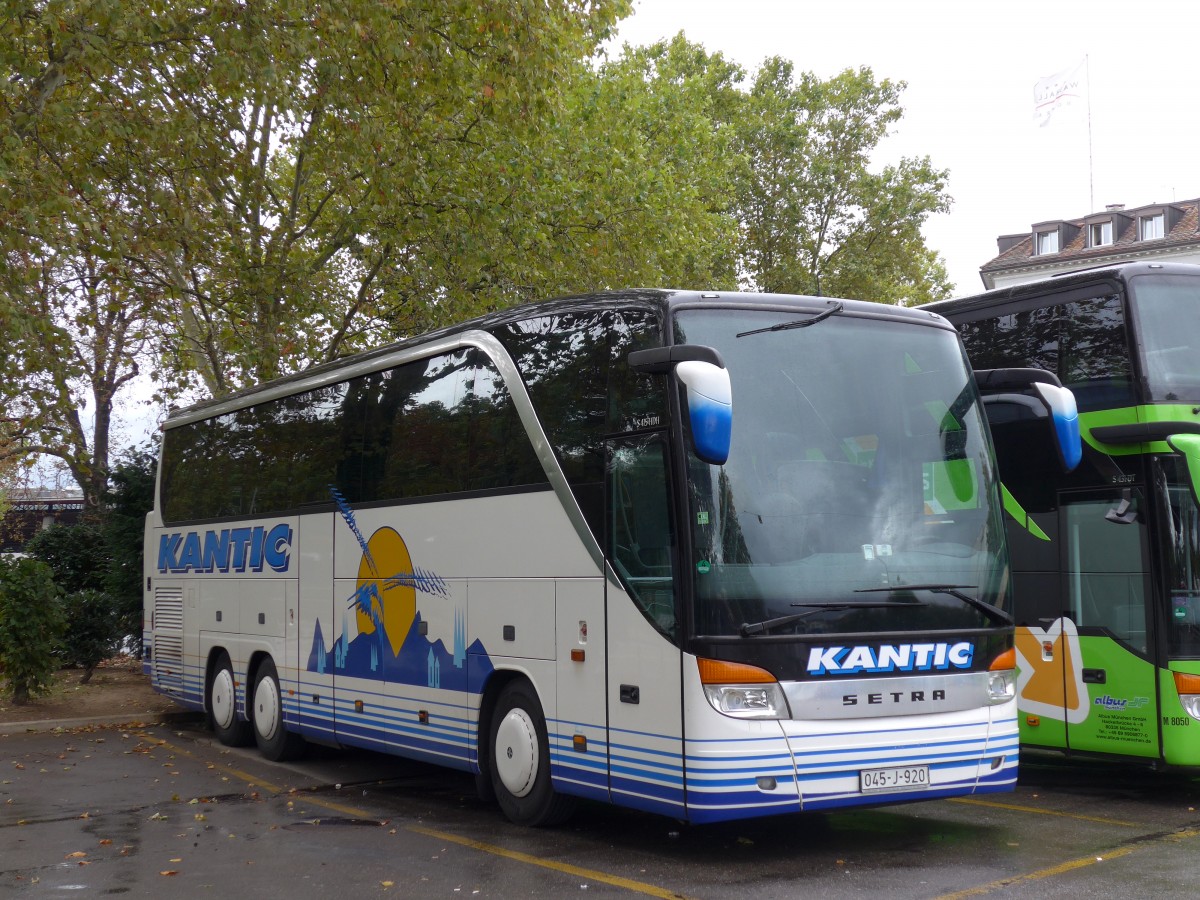 (164'943) - Aus Bosnien&Herzegowina: Kantic, Tesanj - 045-J-920 - Setra am 17. September 2015 in Zrich, Sihlquai