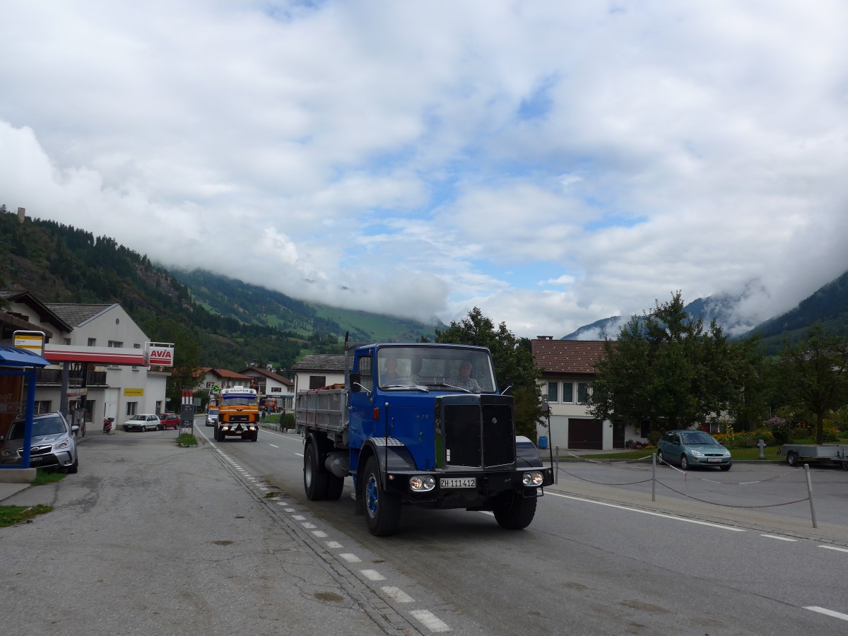 (165'291) - Roth, D�rnten - ZH 111'412 - FBW am 19. September 2015 in Andeer, Tgavugl