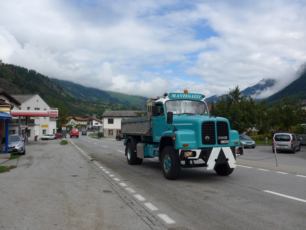 (165'340) - Mantegazzi, Riva S. Vitale - TI 68'183 - Saurer am 19. September 2015 in Andeer, Tgavugl
