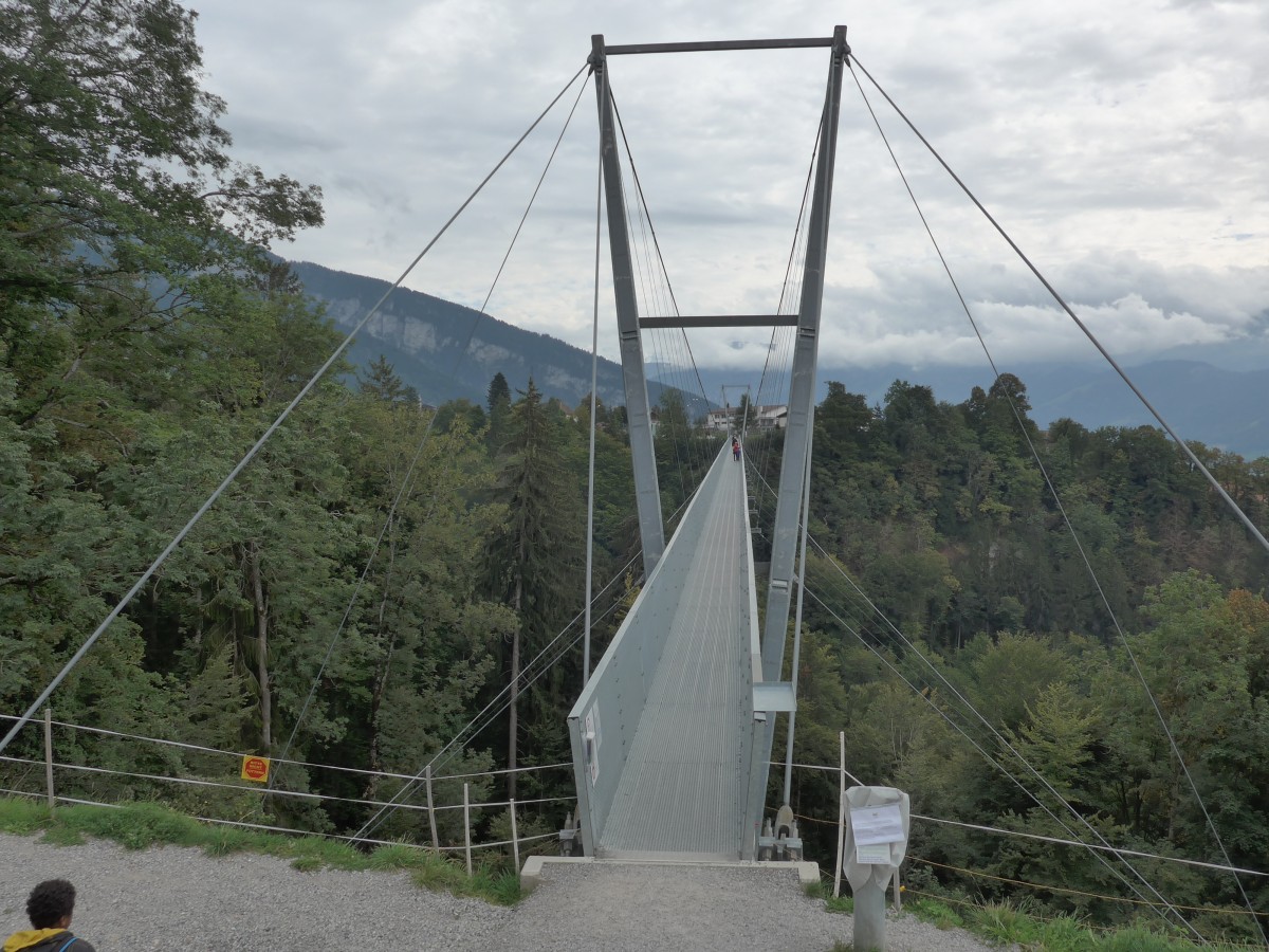 (165'513) - H�ngebr�cke am 22. September 2015 in Sigriswil