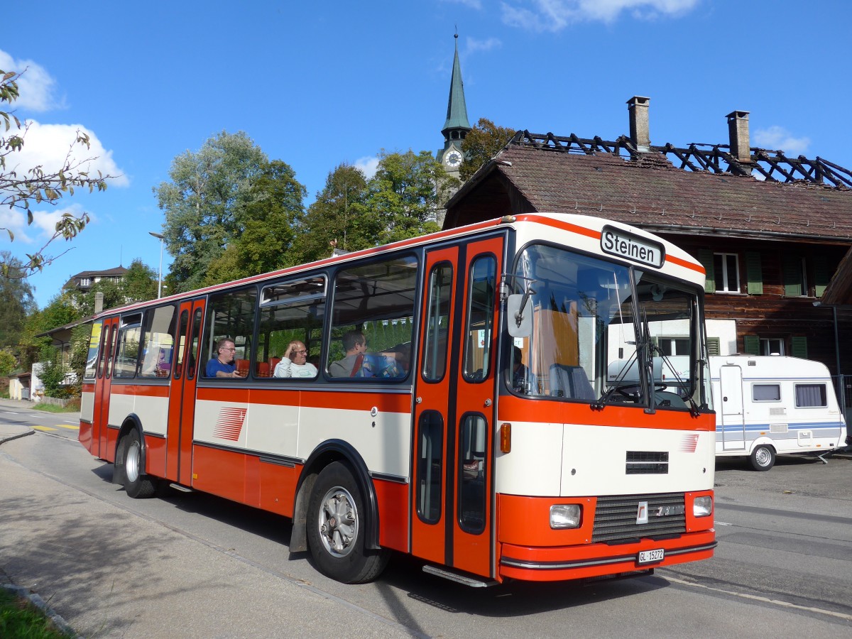 (166'042) - Frey, Opfikon - GL 15'272 - FBW/R&J (ex Tiemann, Oetwil Nr. 20; ex AAGS Schwyz Nr. 20) am 4. Oktober 2015 in Heimiswil, Post