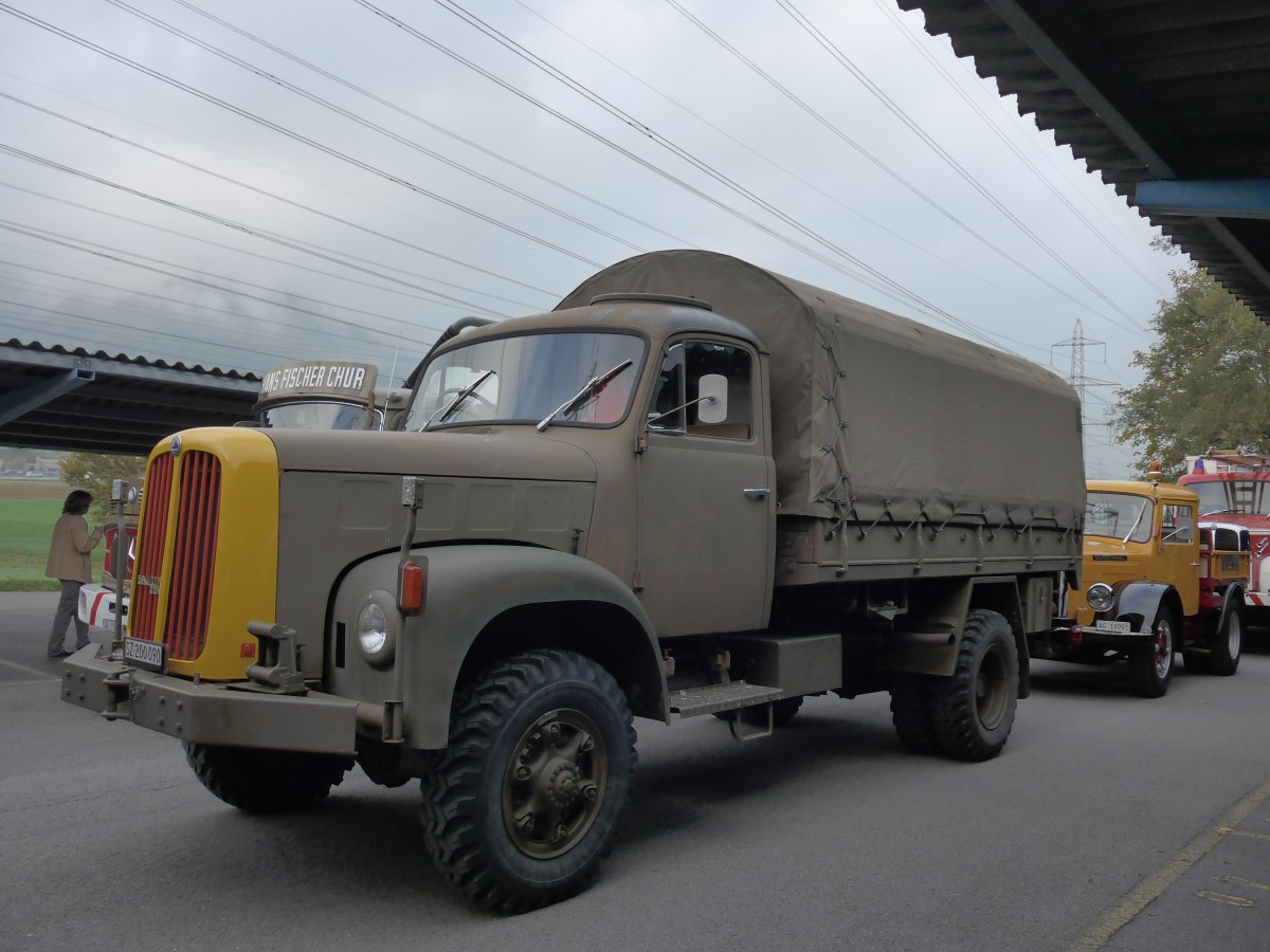 (166'086) - Saurer - SZ 200'090 - am 10. Oktober 2015 in Sch�nis, Bicoareal