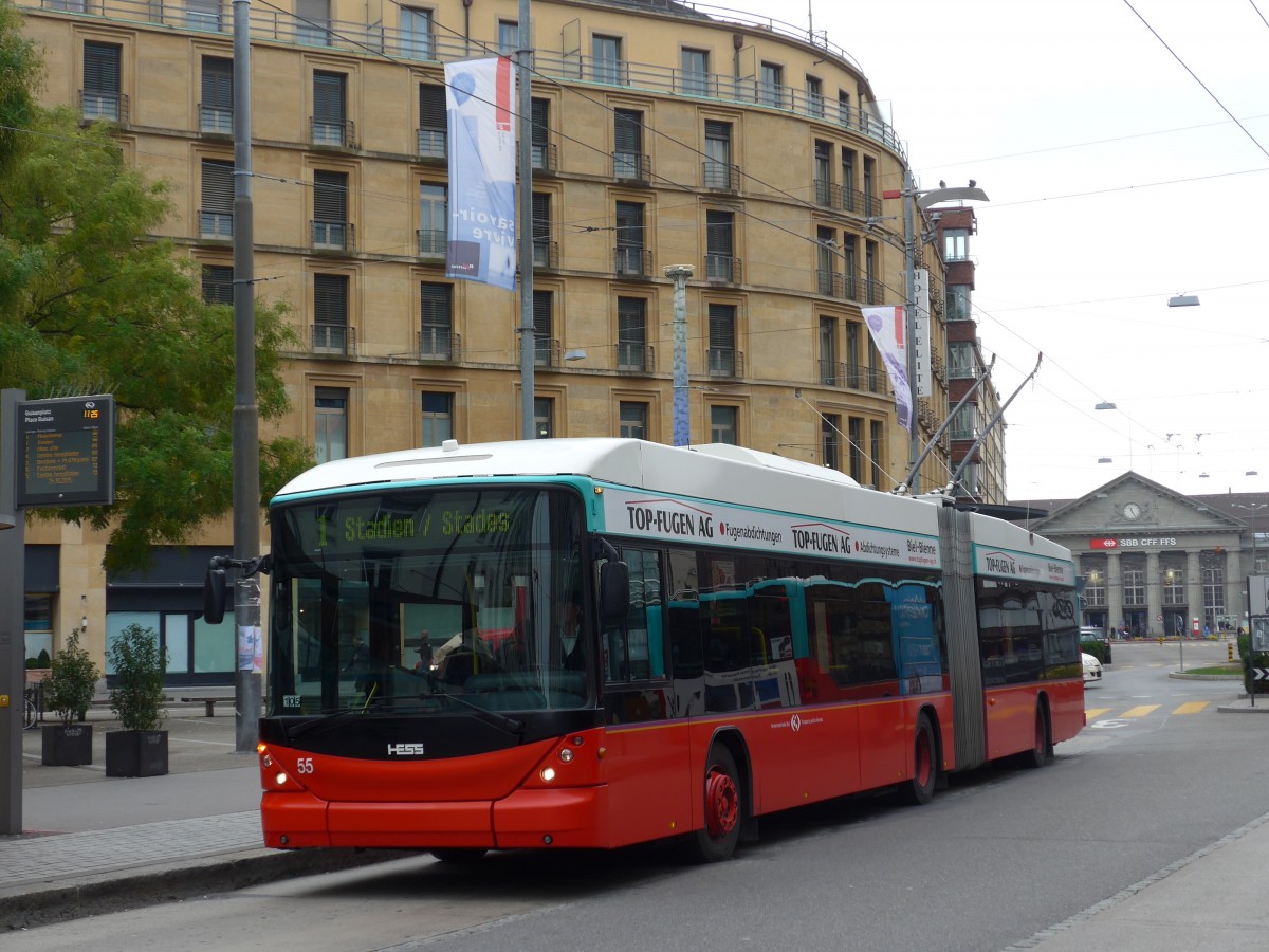 (166'395) - VB Biel - Nr. 55 - Hess/Hess Gelenktrolleybus am 24. Oktober 2015 in Biel, Guisanplatz