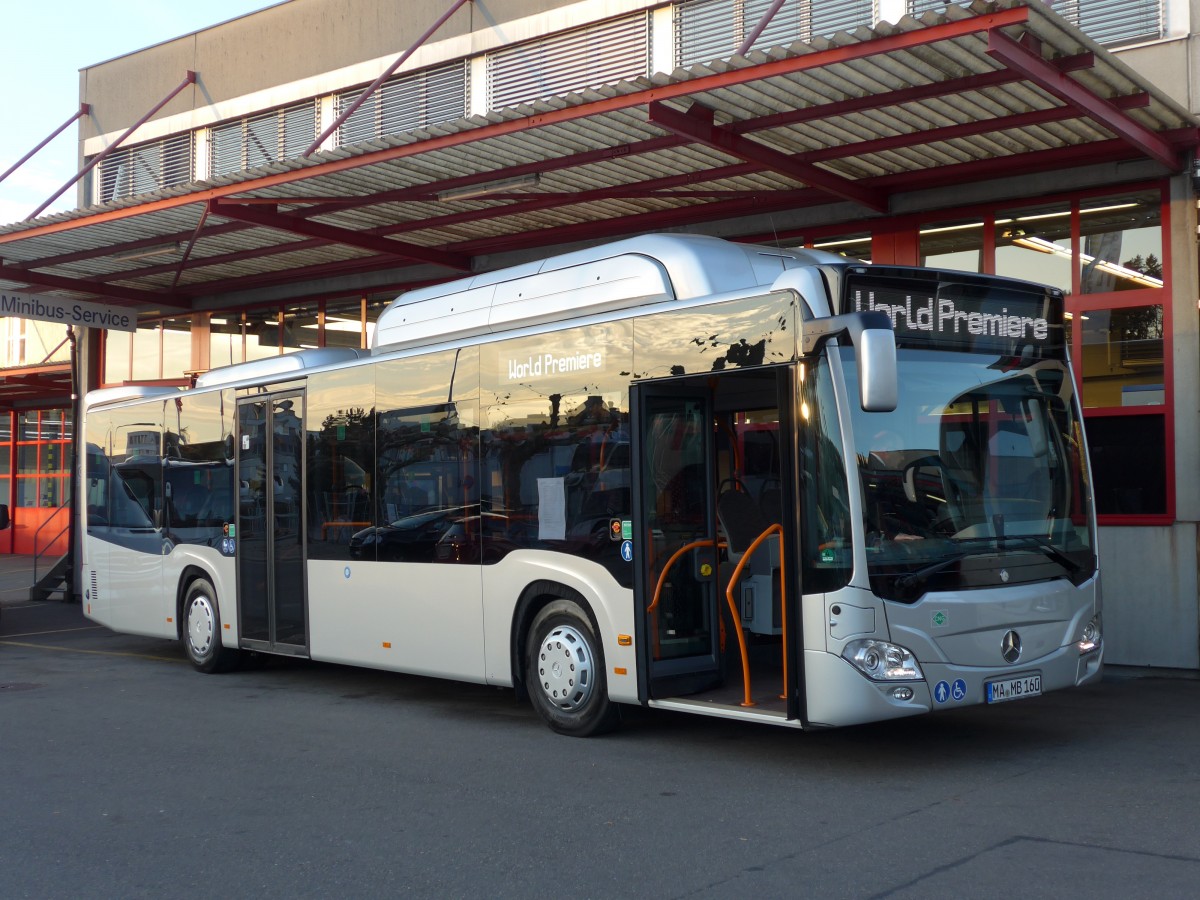 (166'548) - Aus Deutschland: Mercedes, Mannheim - MA-MB 160 - Mercedes am 6. November 2015 in Kloten, EvoBus