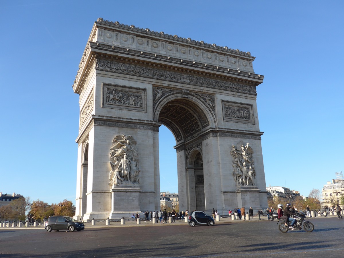(166'674) - Der Arc de Triomphe in Paris am 15. November 2015