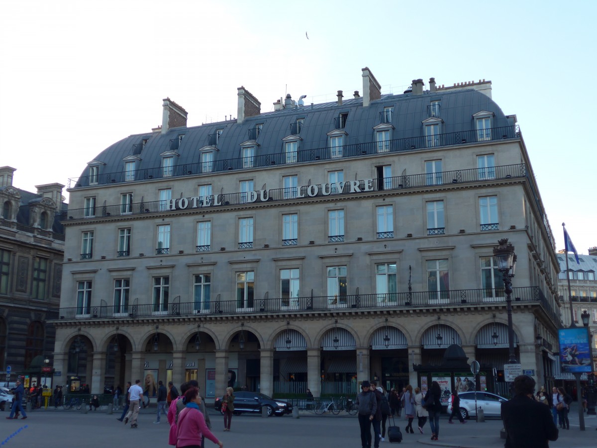 (166'718) - Das Hotel du Louvre am 15. November 2015 in Paris