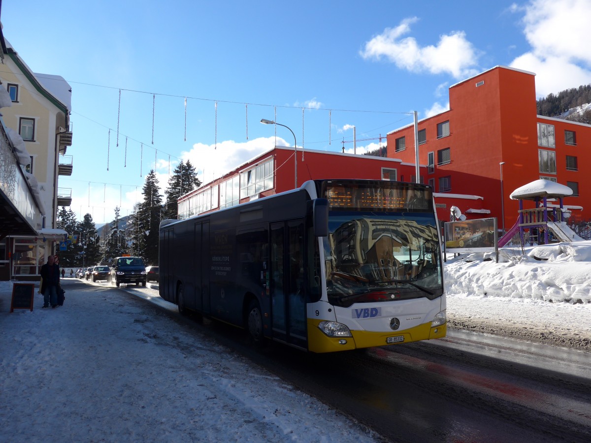 (168'536) - VBD Davos - Nr. 9/BE 85'332 - Mercedes am 23. Januar 2016 beim Bahnhof Davos Dorf