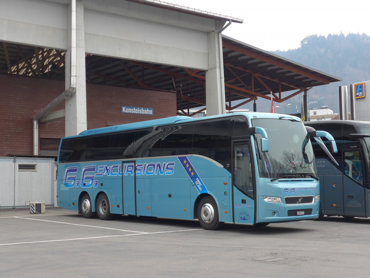 (169'008) - Blaser, Suchy - VD 554'777 - Volvo am 28. Februar 2016 in Thun, Grabengut