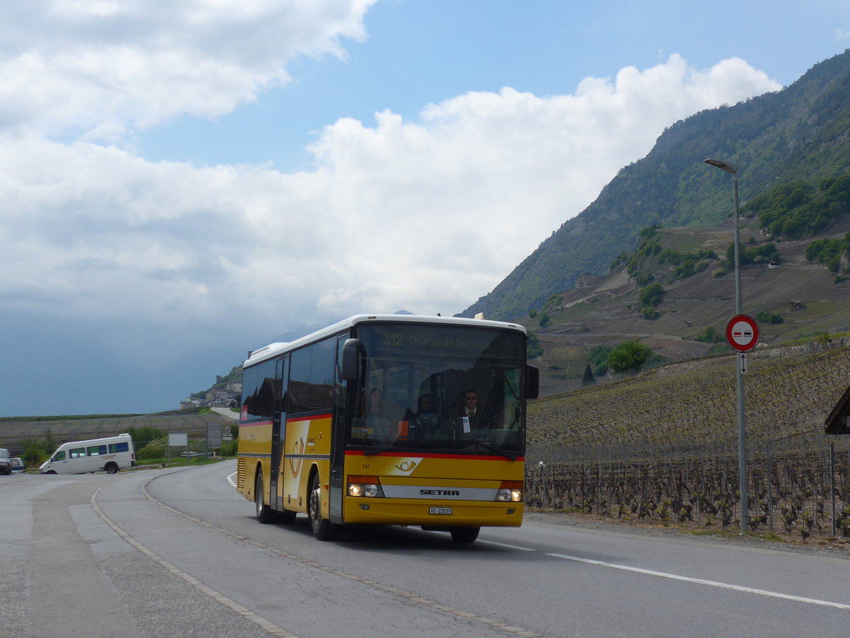 (170'198) - Buchard, Leytron - Nr. 107/VS 22'839 - Setra am 24. April 2016 in Leytron, Garage