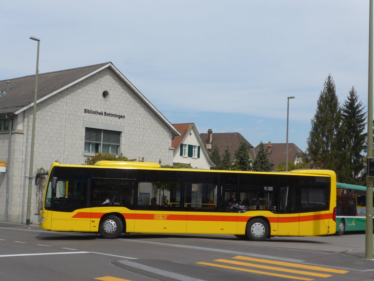 (170'291) - BLT Oberwil - Nr. 82/BL 7646 - Mercedes am 30. April 2016 in Bottmingen, Schloss