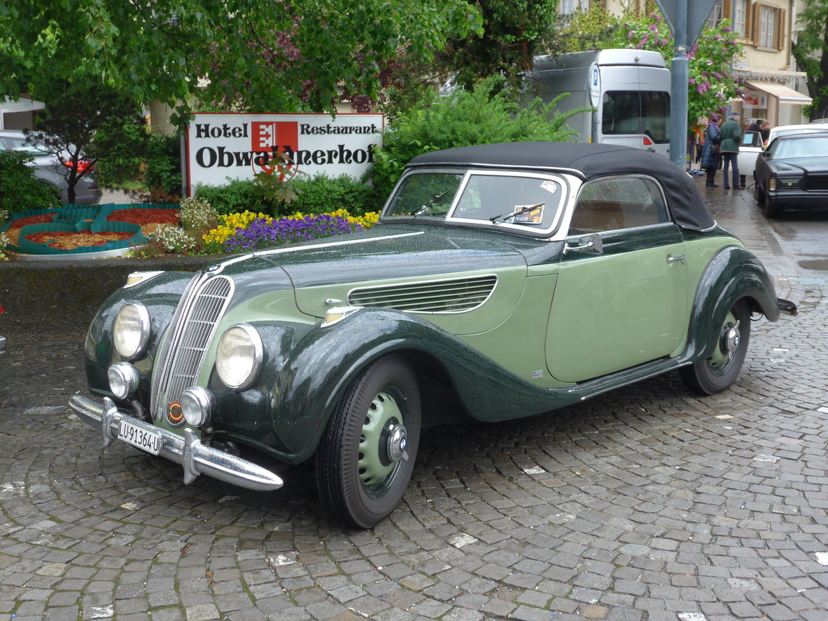 (170'702) - BMW - LU 91'364 U - am 14. Mai 2016 in Sarnen, OiO