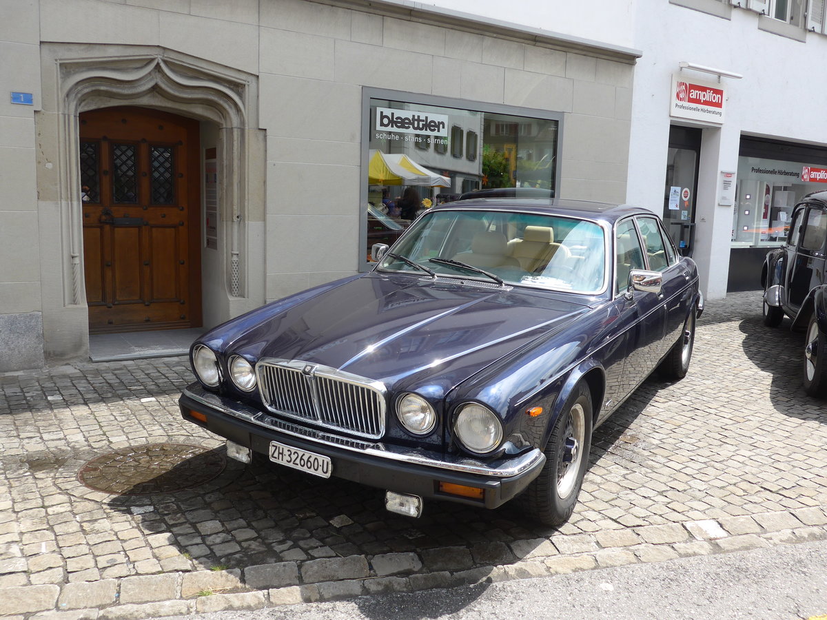 (170'817) - Jaguar - ZH 32'660 U - am 14. Mai 2016 in Sarnen, OiO