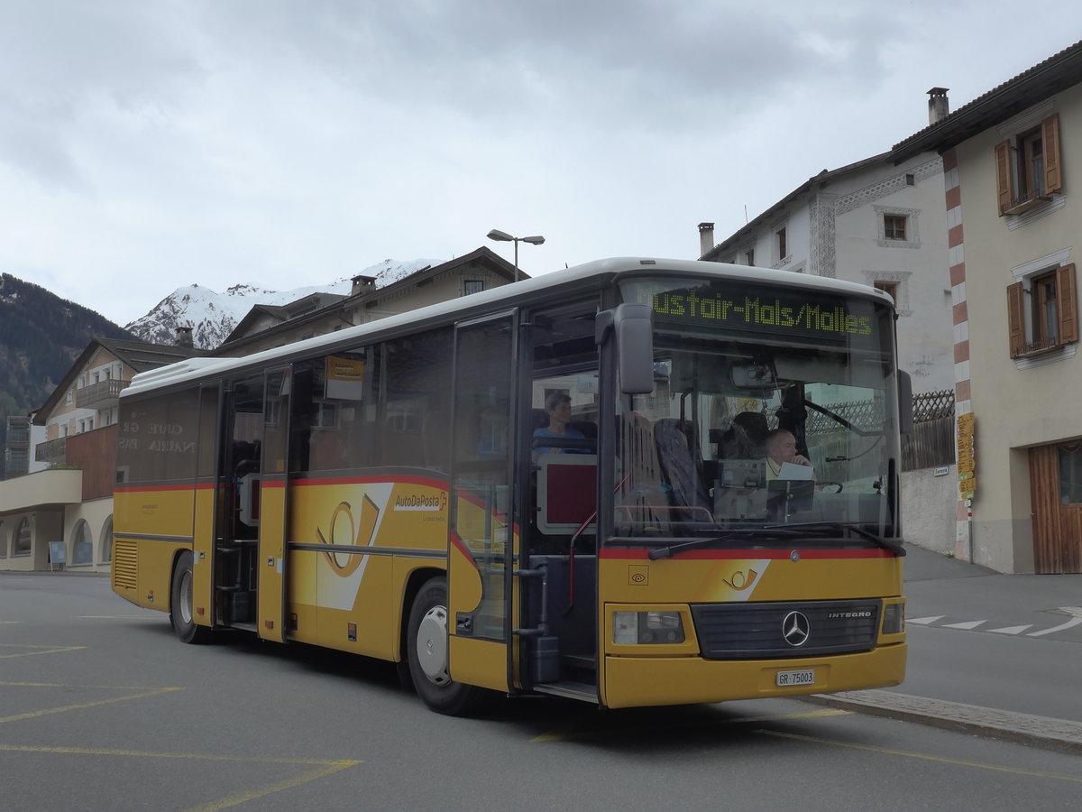 (170'910) - Terretaz, Zernez - GR 75'003 - Mercedes am 16. Mai 2016 in Mstair, Posta