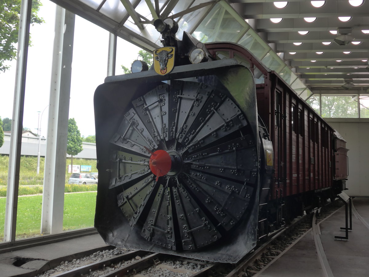 (171'309) - GB-Schneeschleuder - Nr. 100 - am 22. Mai 2016 in Luzern, Verkehrshaus