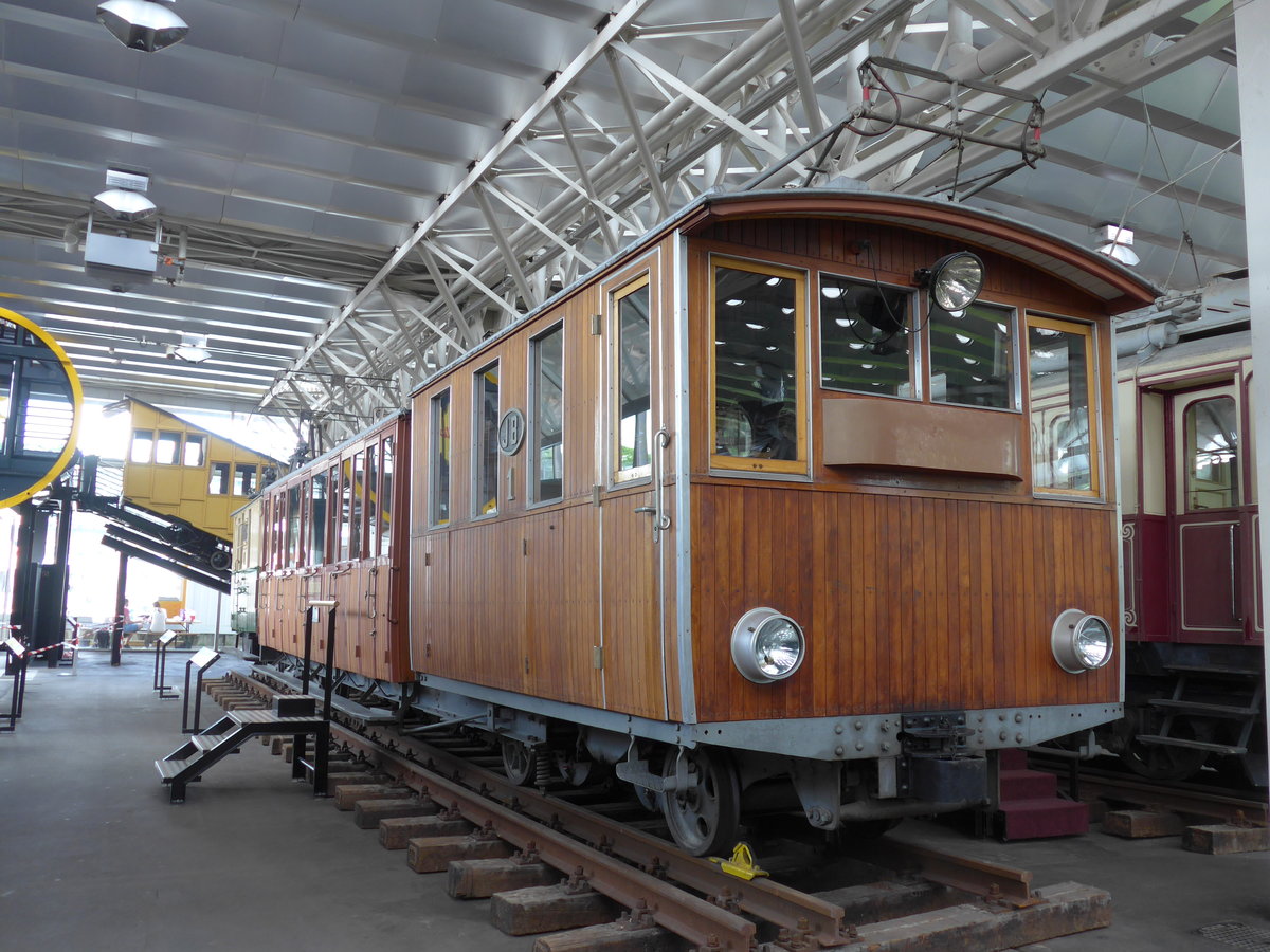 (171'317) - JB-Triebwagen - Nr. 1 - am 22. Mai 2016 in Luzern, Verkehrshaus