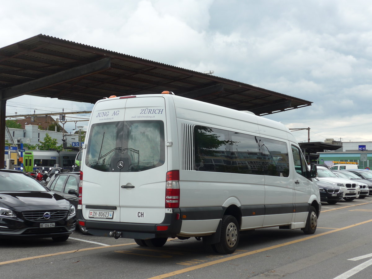 (171'405) - Jung, Zrich - ZH 80'623 - Mercedes am 24. Mai 2016 in Thun, CarTerminal